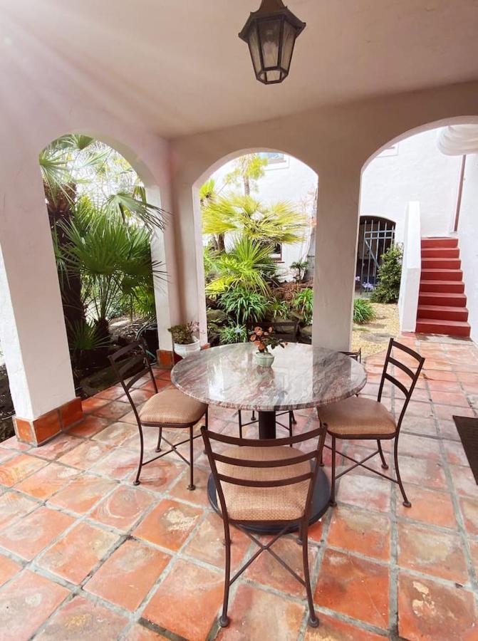 Serene Charming Private Suite Patio, Upscale Berkeley Bagian luar foto
